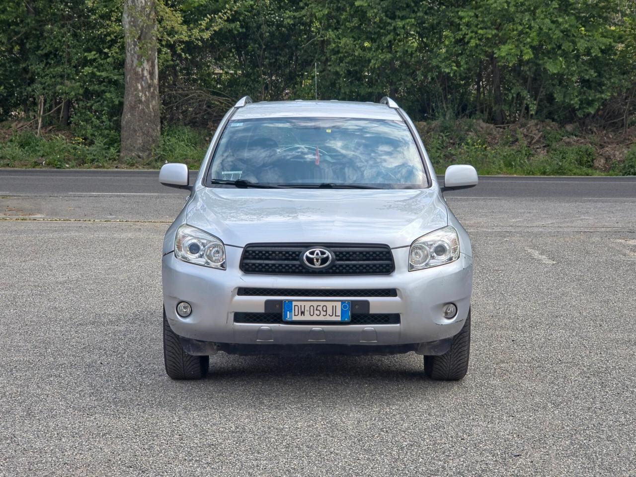 Toyota RAV 4 RAV4 2.2 D-4D 136 CV DPF Luxury 2009-E4 Manuale NEO