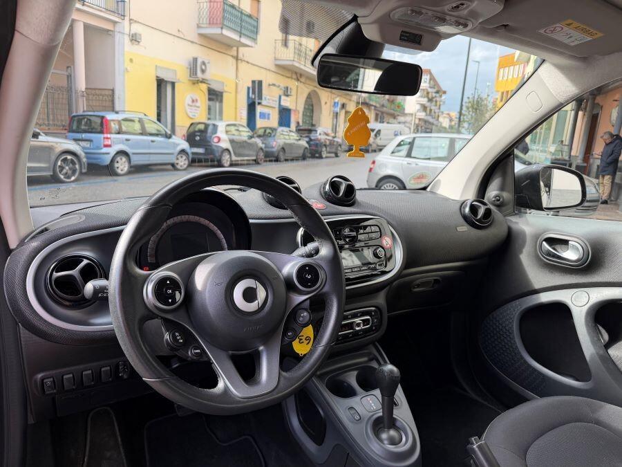 SMART FORTWO 1.0 PASSION AUTOM NUOVA CERTIFICATA