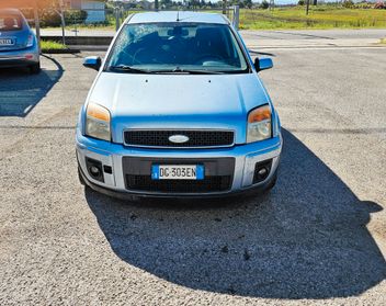 Ford Fusion 1.6 TDCi 5p. Collection