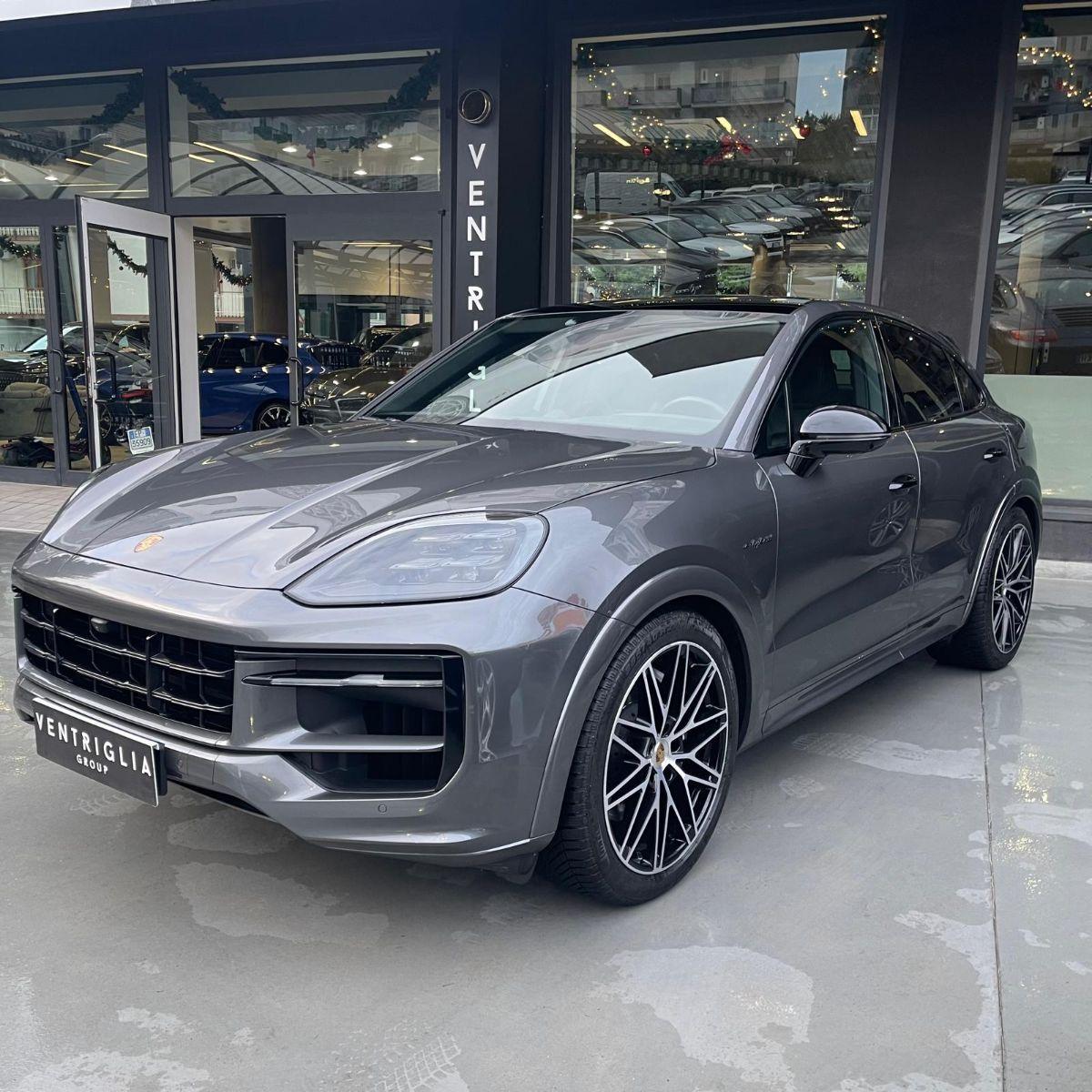 PORSCHE - Cayenne Coupe' - 3.0 V6 E-Hybrid