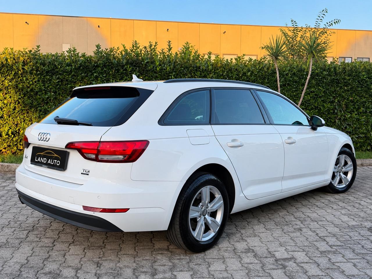 Audi A4 2.0 TDI 150 CV ULTRA EURO6