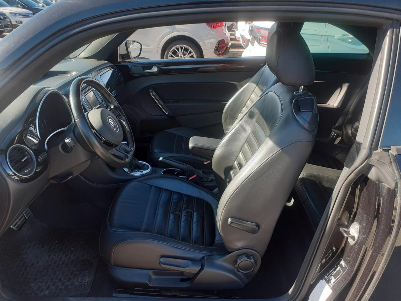 Volkswagen Maggiolino 2.0 TSI DSG Sport - 2012