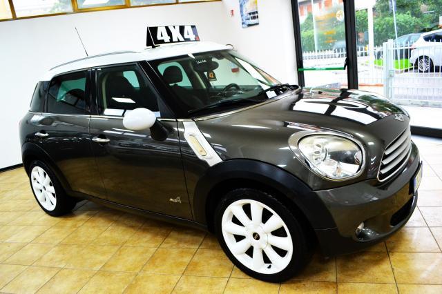 MINI Cooper D Countryman ALL4 1.6d 111CV 4x4 2010