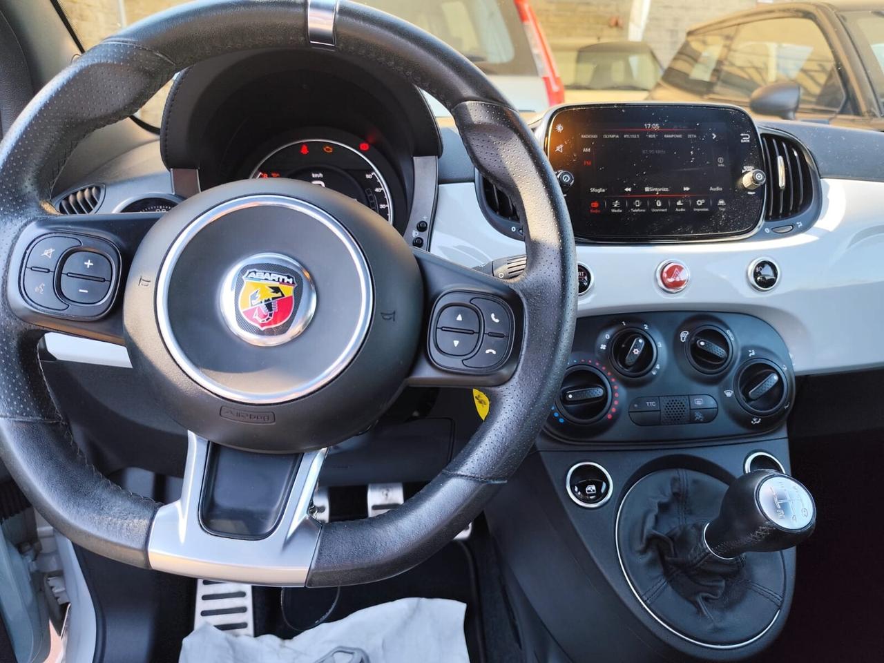 Abarth 595 1.4 Turbo T-Jet 145 CV