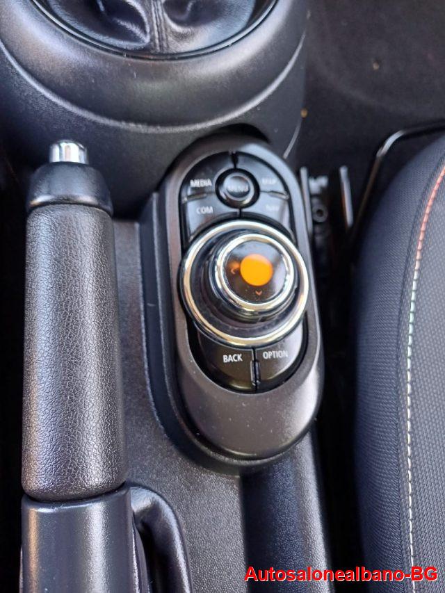 MINI Cooper D 1.5 Cooper D Business Automatica PER NEOPATENTATI