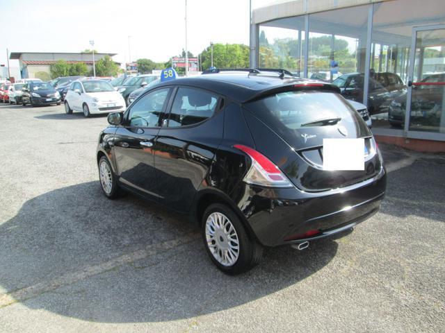 LANCIA Ypsilon 1.2 69 CV 5 porte GPL Ecochic Gold