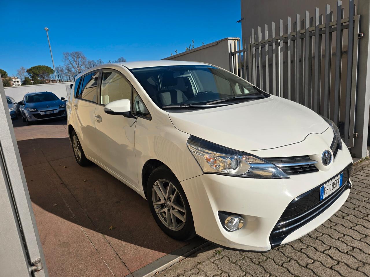 Toyota Verso 1.6 D-4D Style