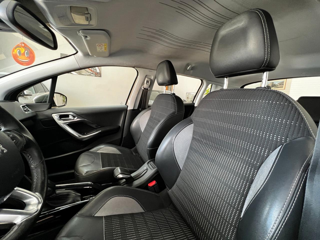Peugeot 2008 BlueHDi 120 S&S Crossway