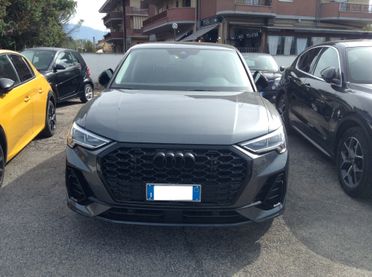 Audi Q3 35 TDI S tronic S - LINE, QUATTRO, FULL FULL. BELLISSIMA, PARI AL NUOVO!!! IVA COMPRESA