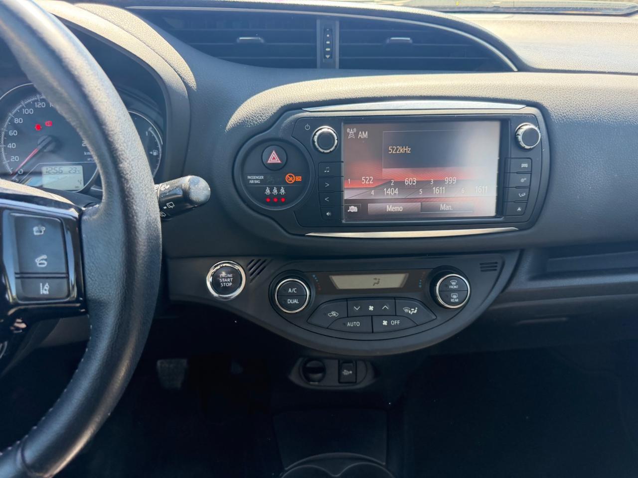 Toyota Yaris 1.0 5 porte Active