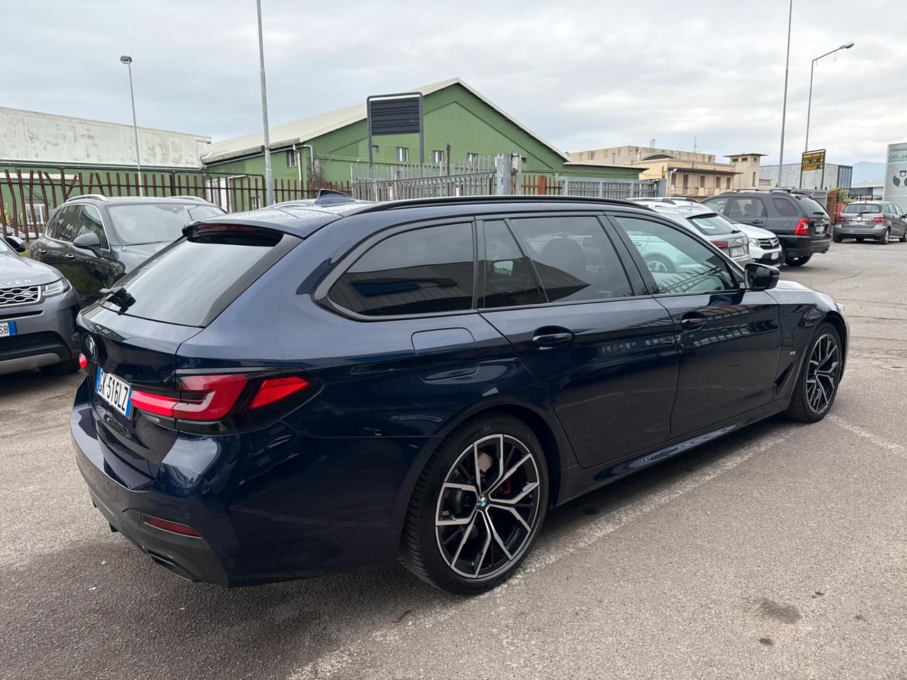 BMW 530 Touring mhev 48V xdrive Msport auto