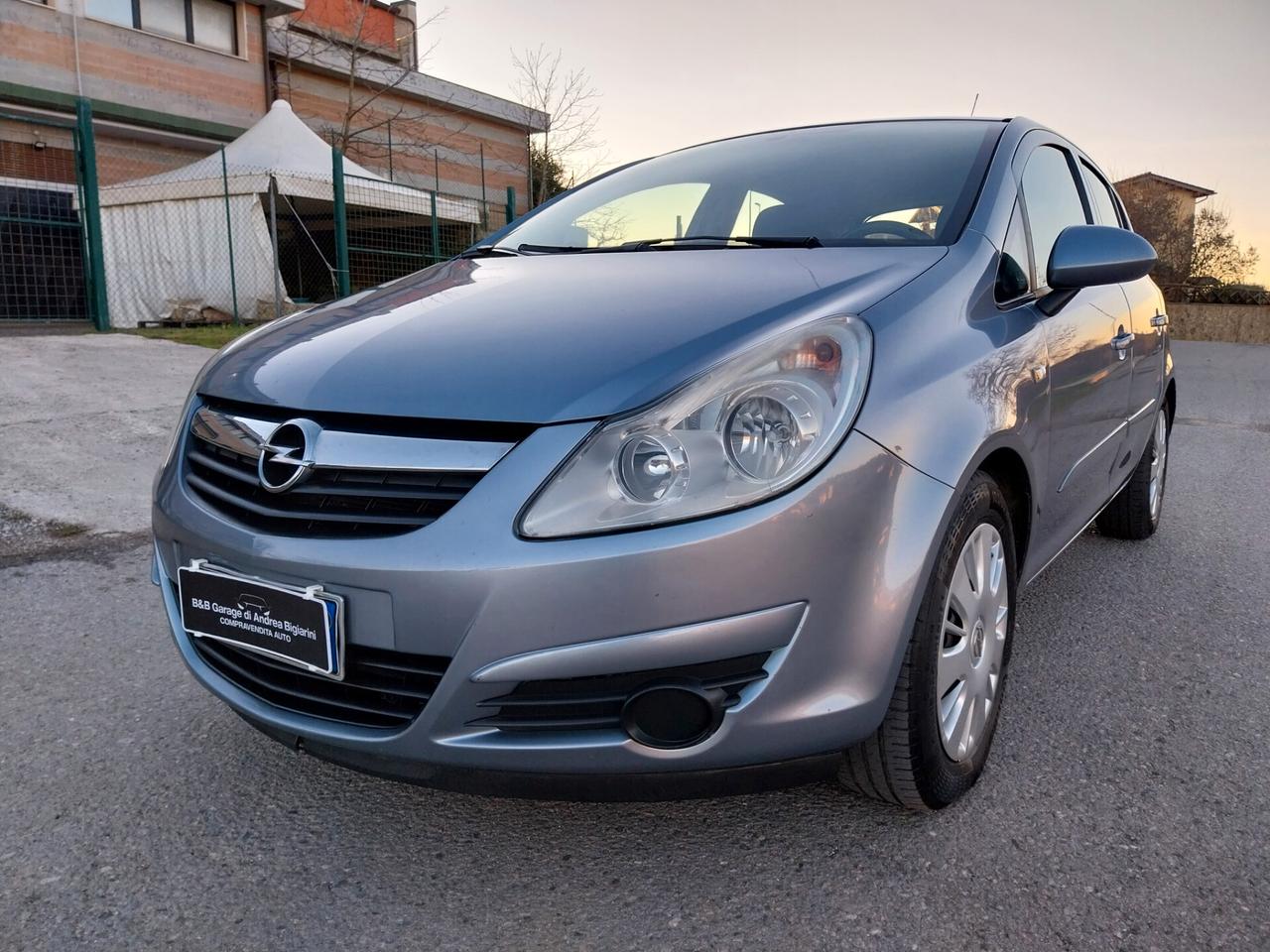 Opel Corsa 1.2 5 porte Club GPL - ok neopatentati