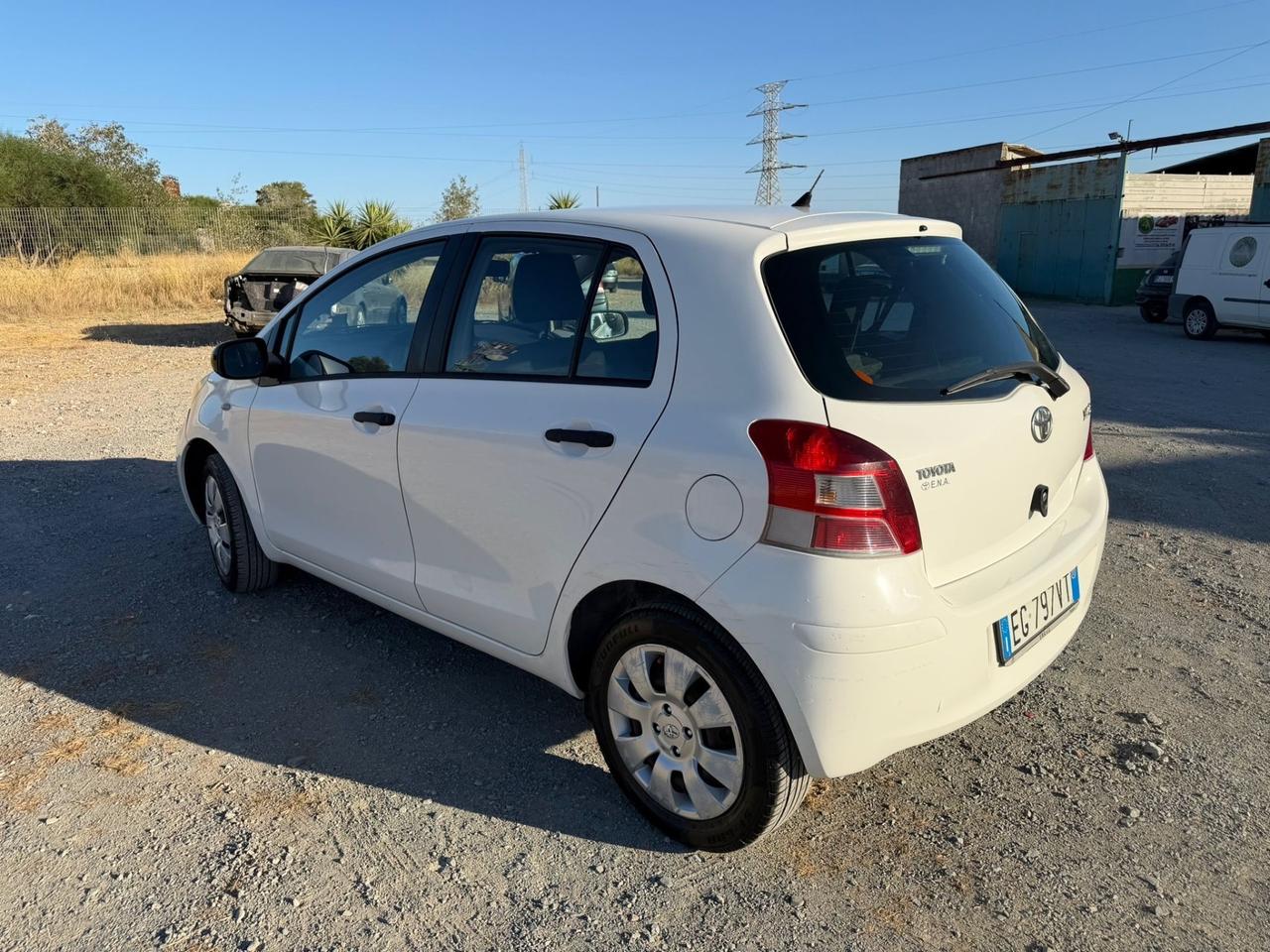 Toyota Yaris 1.0 Benzina- Neopatentati- 5 Porte