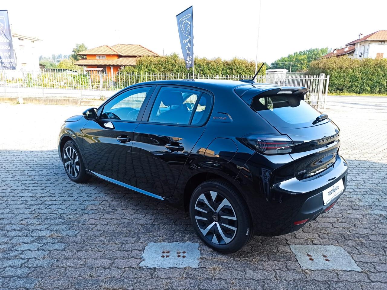 Peugeot 208 Hybrid 110 e-DCS6 Style