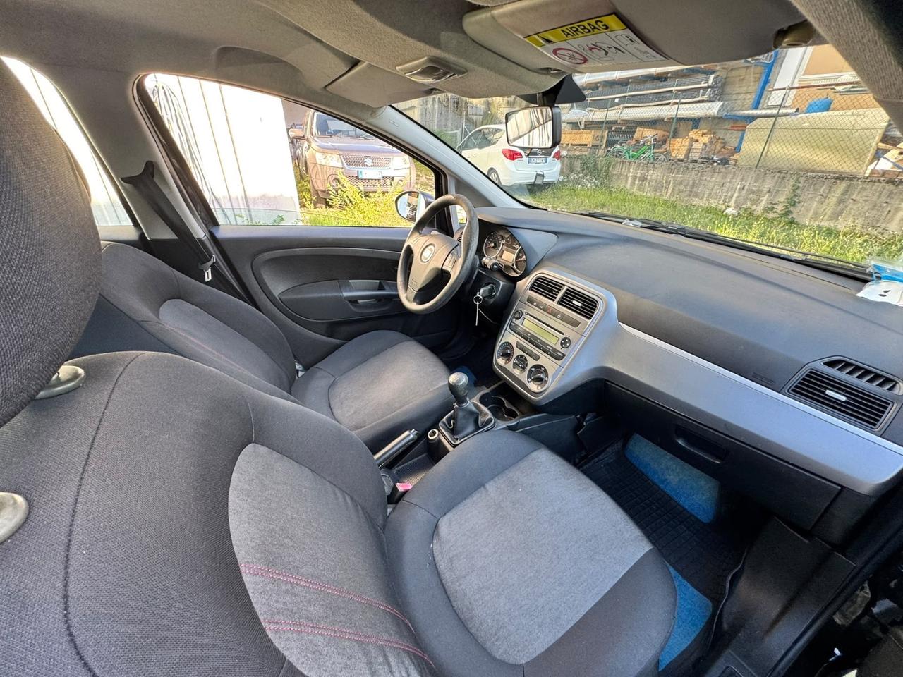 Fiat Punto 1.3 MJT II 75 CV 5 porte Young NEOPATENTATI