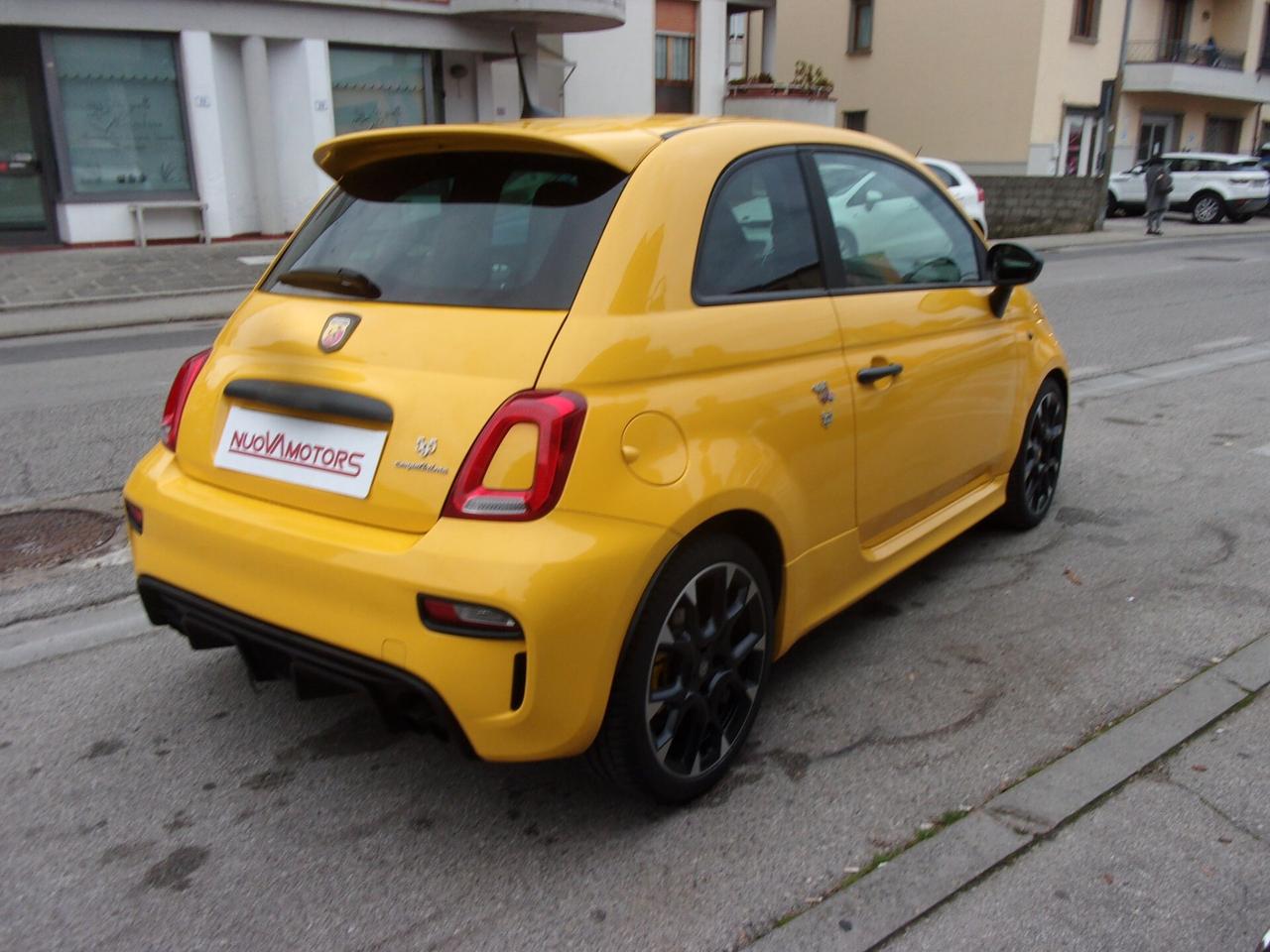Abarth 595 1.4 Turbo T-Jet 180 CV Competizione