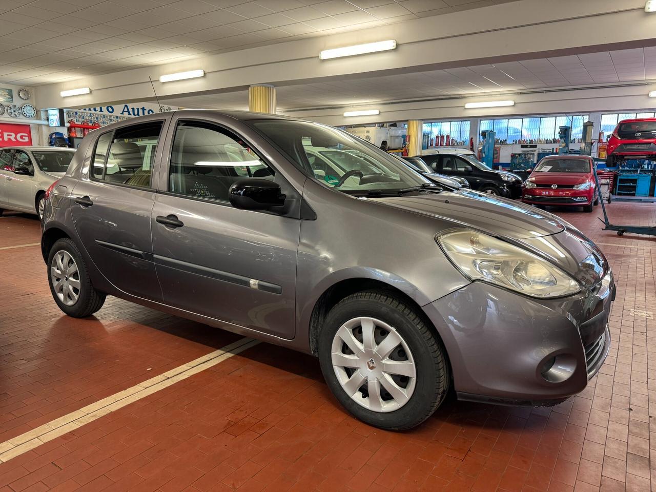 Renault Clio 1.2 16V 5 porte Yahoo!