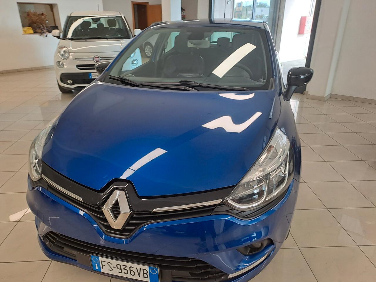 Renault Clio dCi 8V 75 CV Start&Stop 5 porte Energy Duel