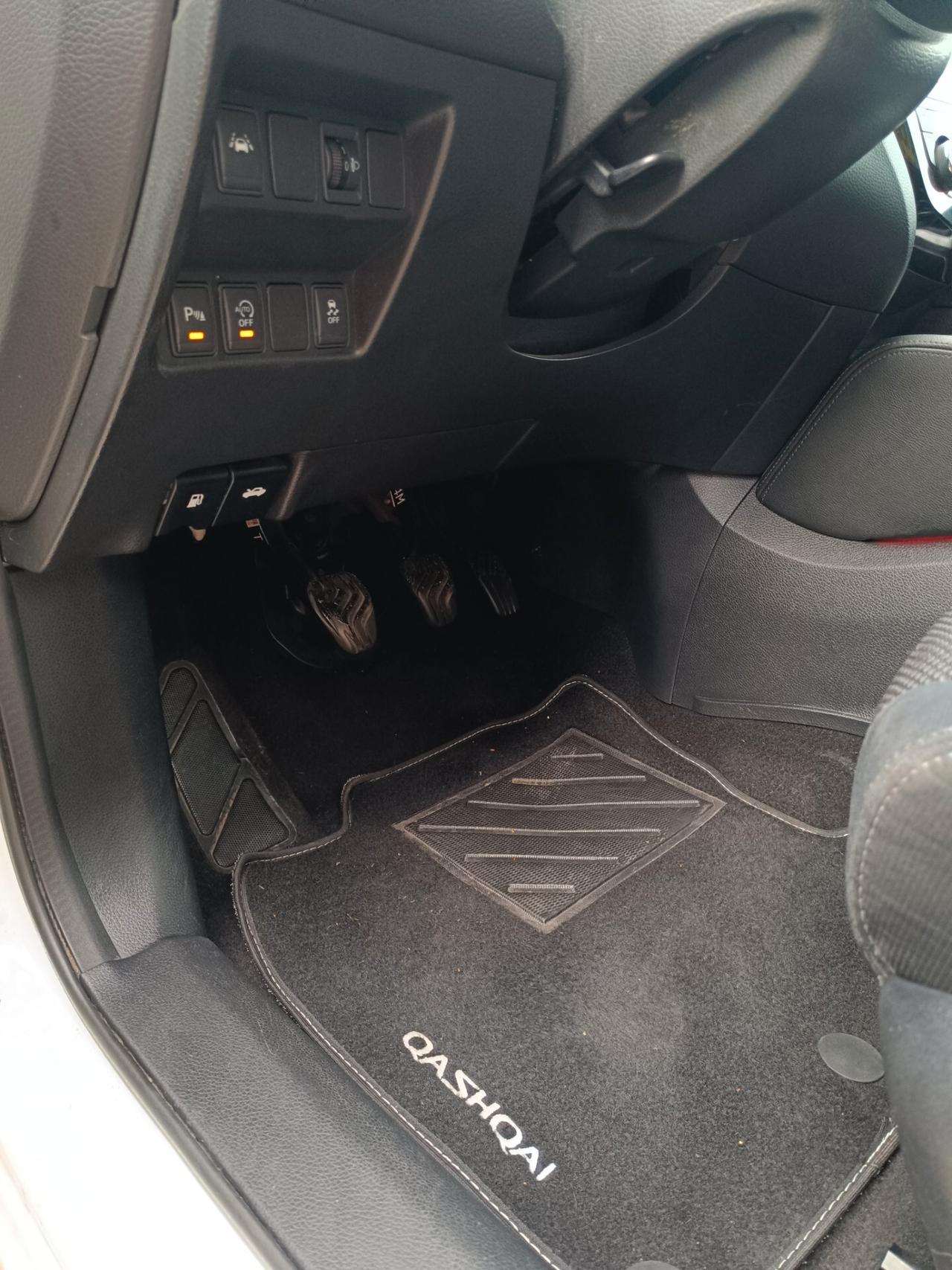 Nissan Qashqai 1.5 dCi 2WD 360