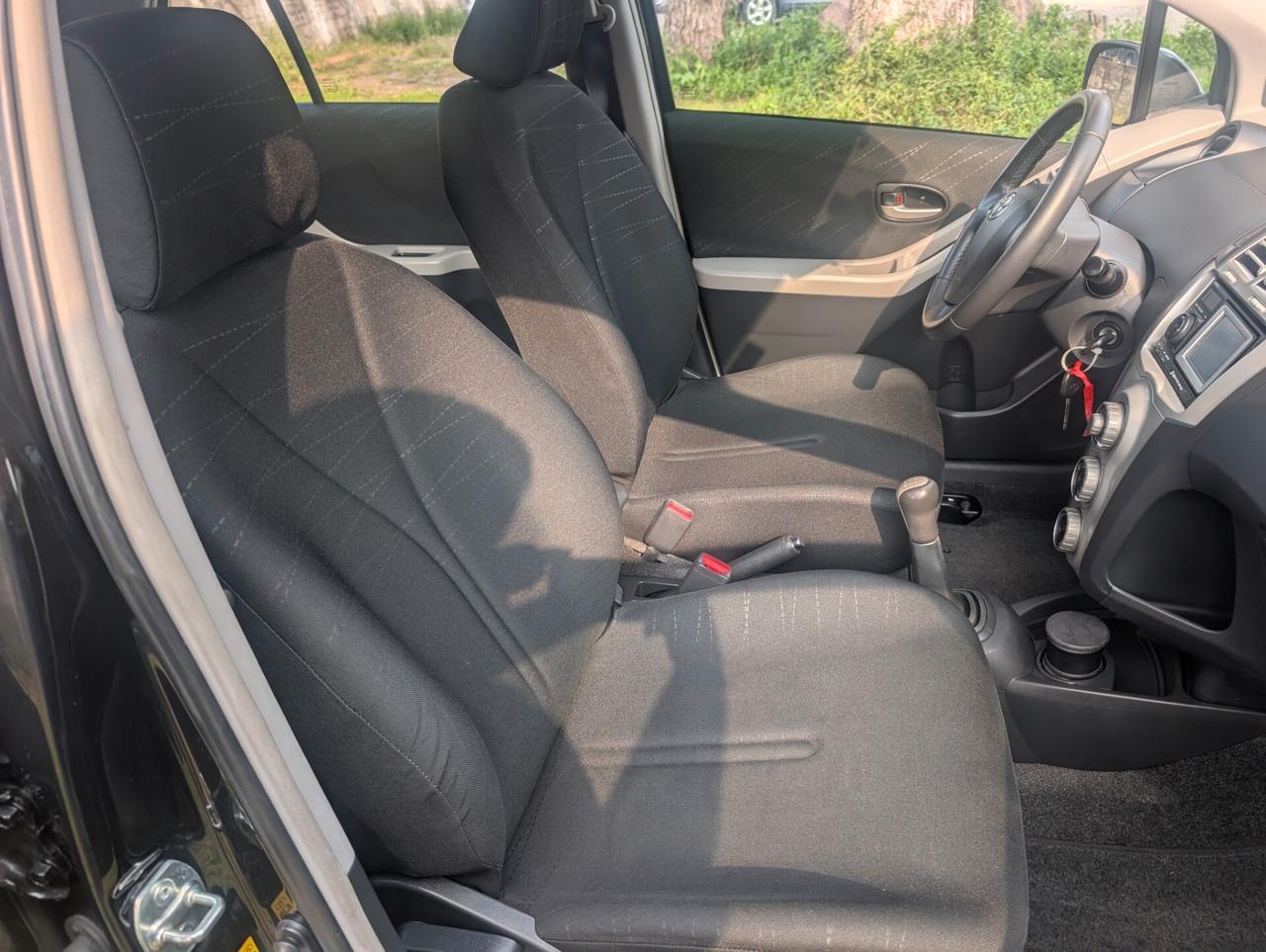 Toyota Yaris 1.3 5 porte Sol UNICO PROPRIETARIO