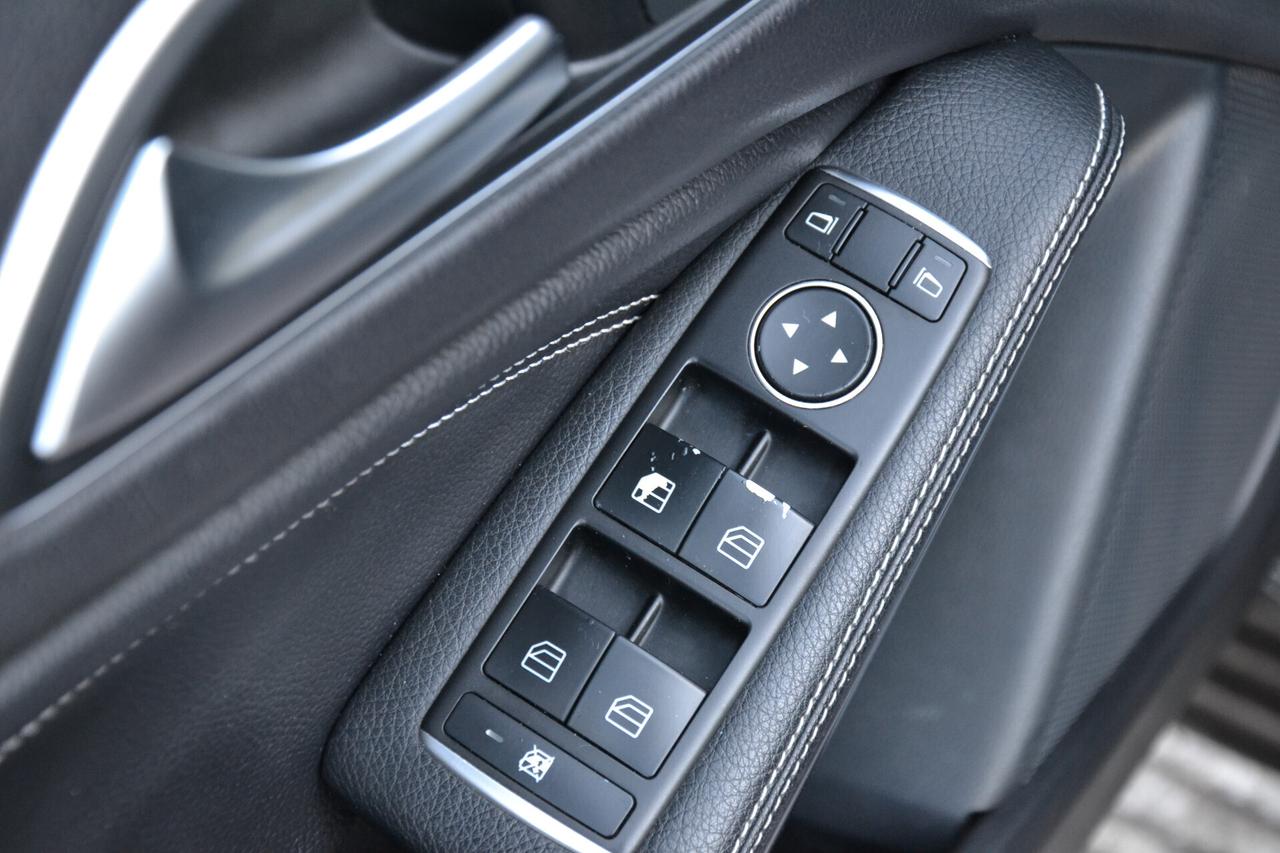 Mercedes-benz A 200 136CV CDI SPORT **PELLE-NAVI-PDC-XENON-TEL**EURO6B