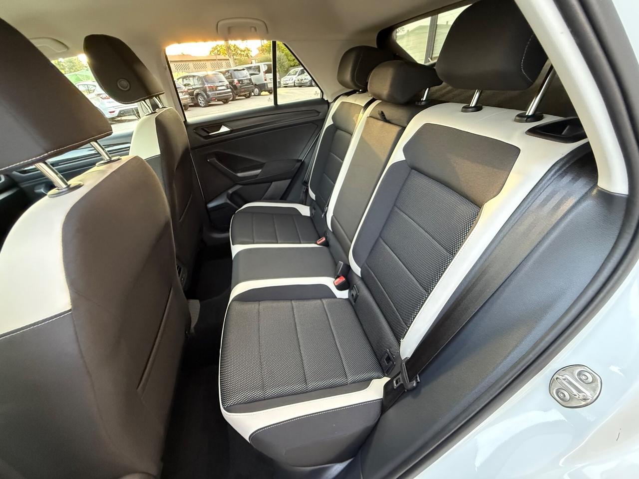 Volkswagen T-Roc 1.6 TDI SCR Advanced BlueMotion Technology