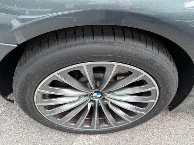 BMW 530 530d Futura 258cv