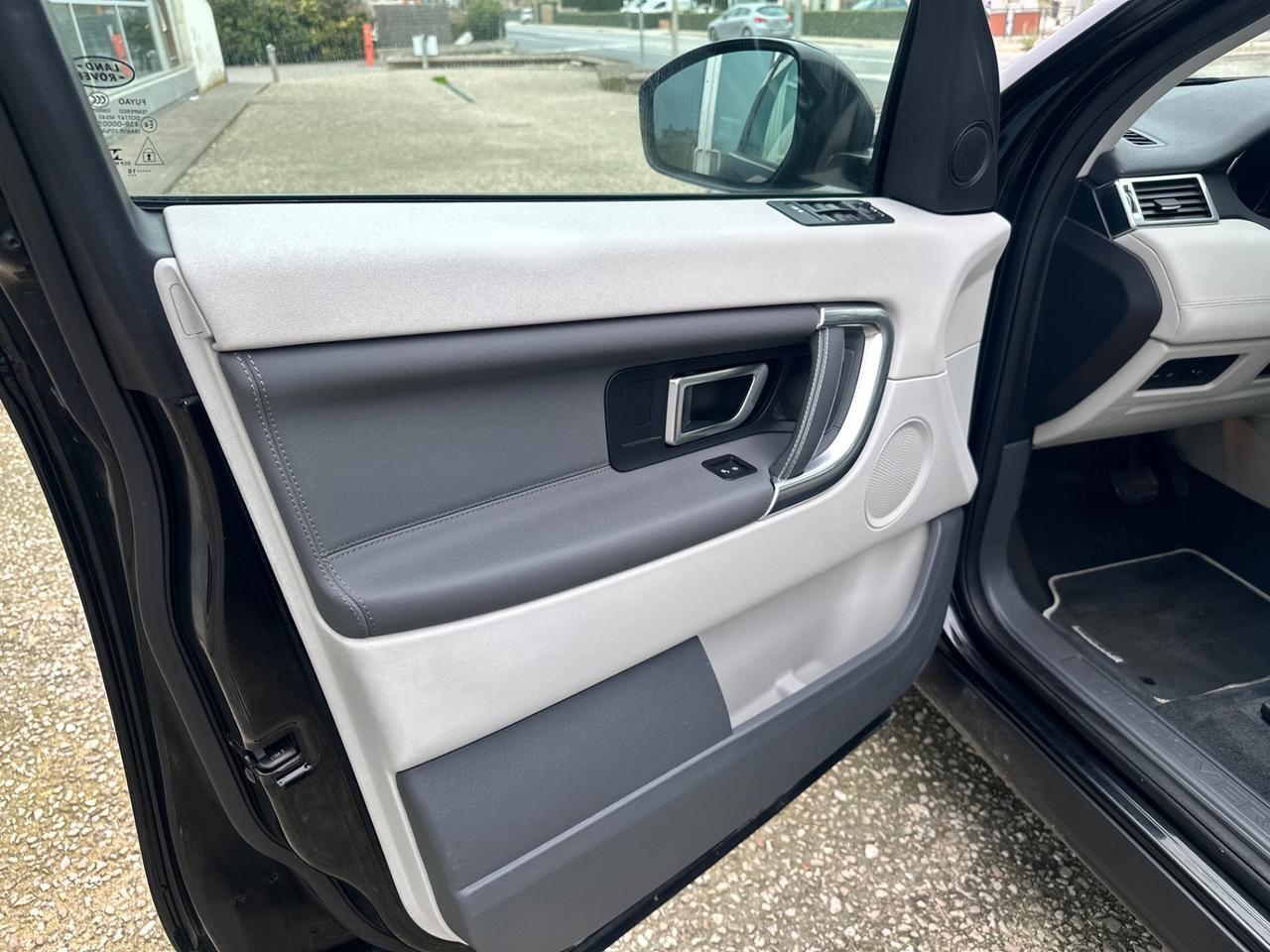 Land Rover Discovery Sport 2.0 TD4 150 CV HSE Luxury