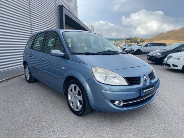 RENAULT Grand Scenic 1.9 dCi/130CV Luxe OK DISTRIBUZIONE