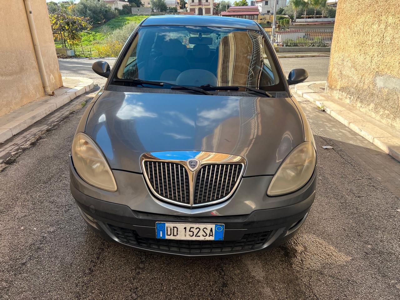 Lancia Ypsilon 1.3 MJT 75 CV 2006