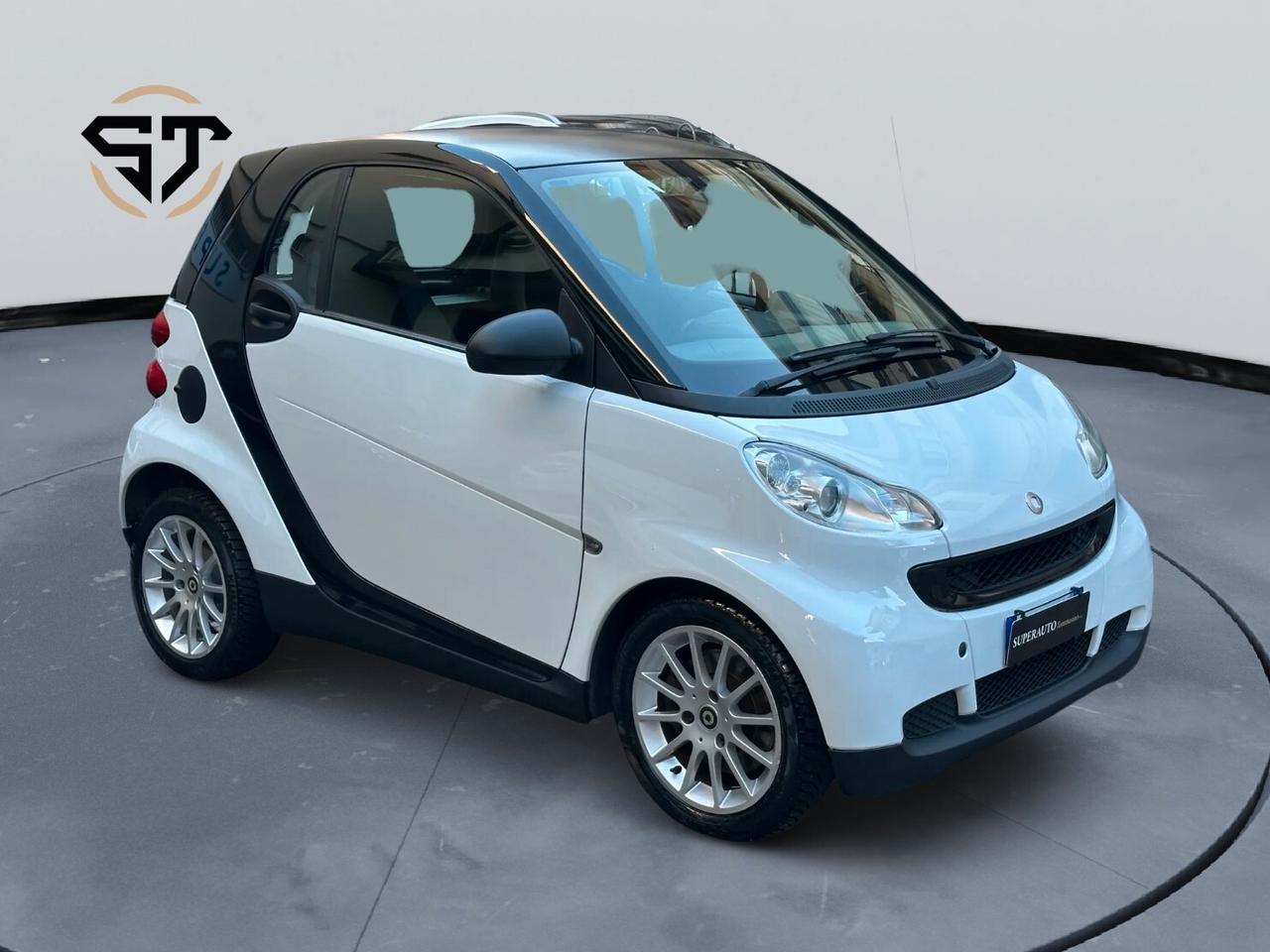 Smart ForTwo 1000 52 kW coupé pure