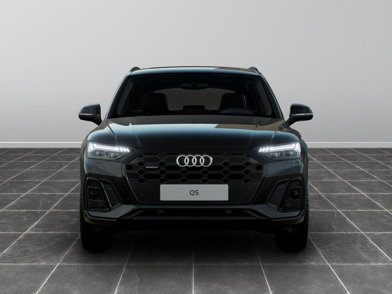 Audi Q5 40 2.0 tdi mhev 12v identity black quattro s tronic