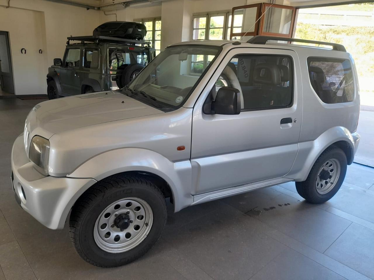Suzuki Jimny 1.3i 16V cat 4WD JLX