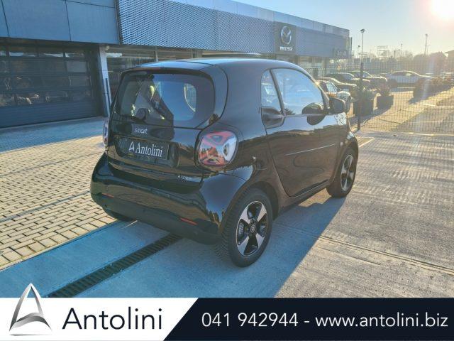 SMART ForTwo EQ Passion "SOLO 4.943 KM"