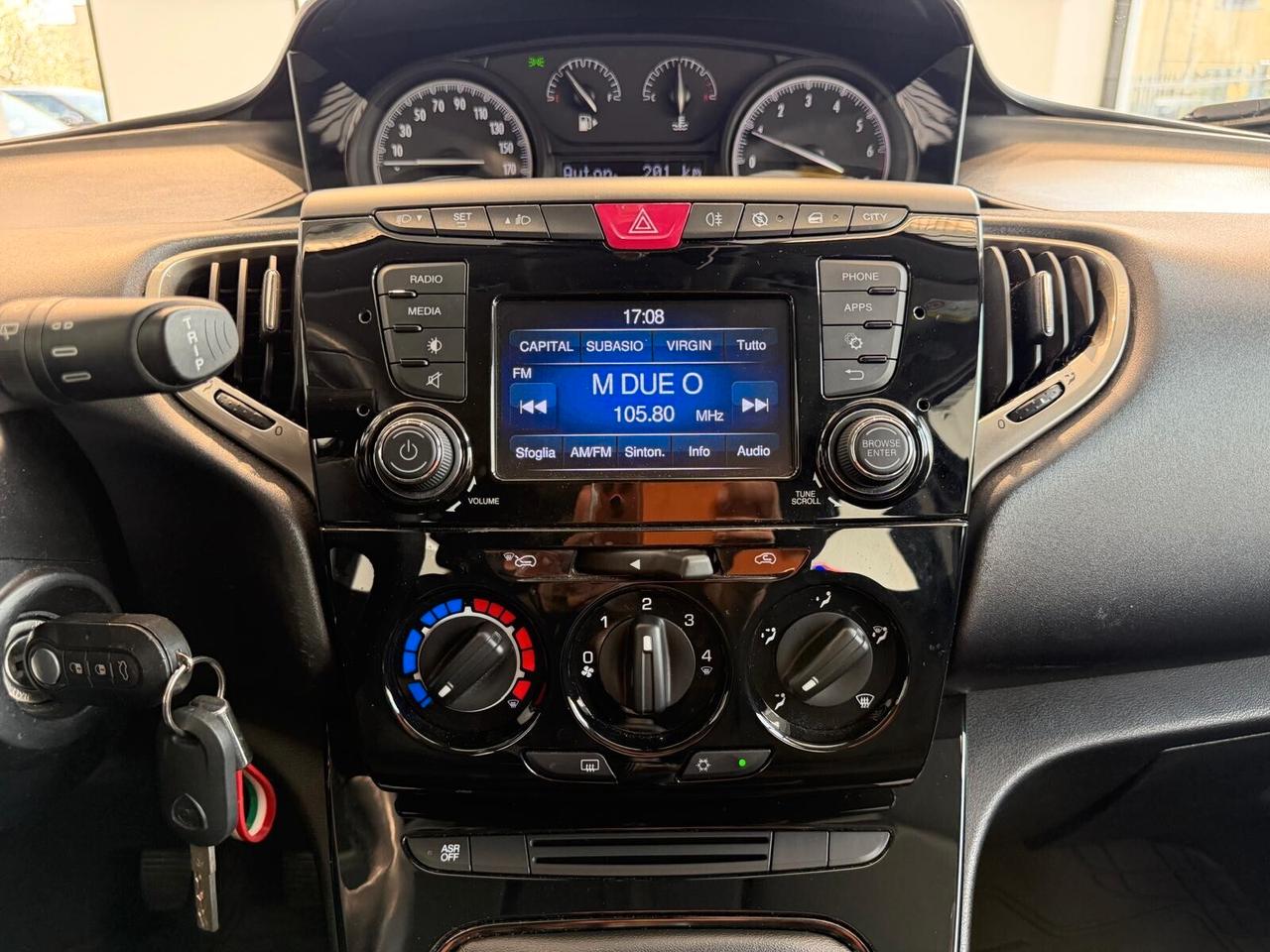 Lancia Ypsilon 1.2 Platinum " 40 MILA KM CERTIFICATI "