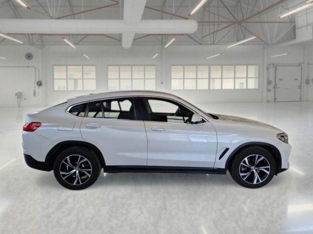 BMW X4 xDrive20d Business Advantage