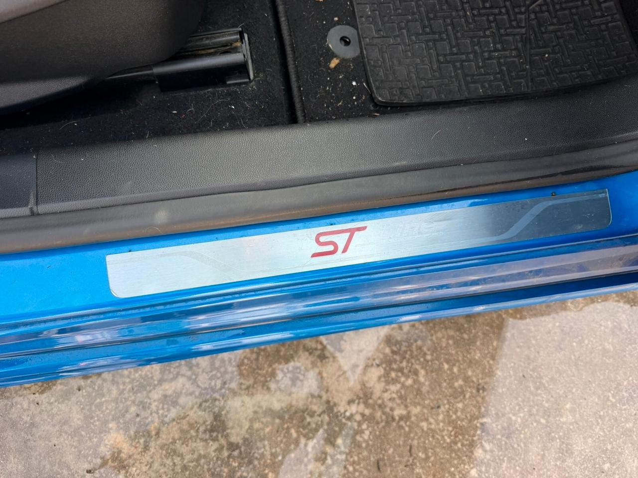 Ford Focus 1.5 ST-Line sinistrato - 2020