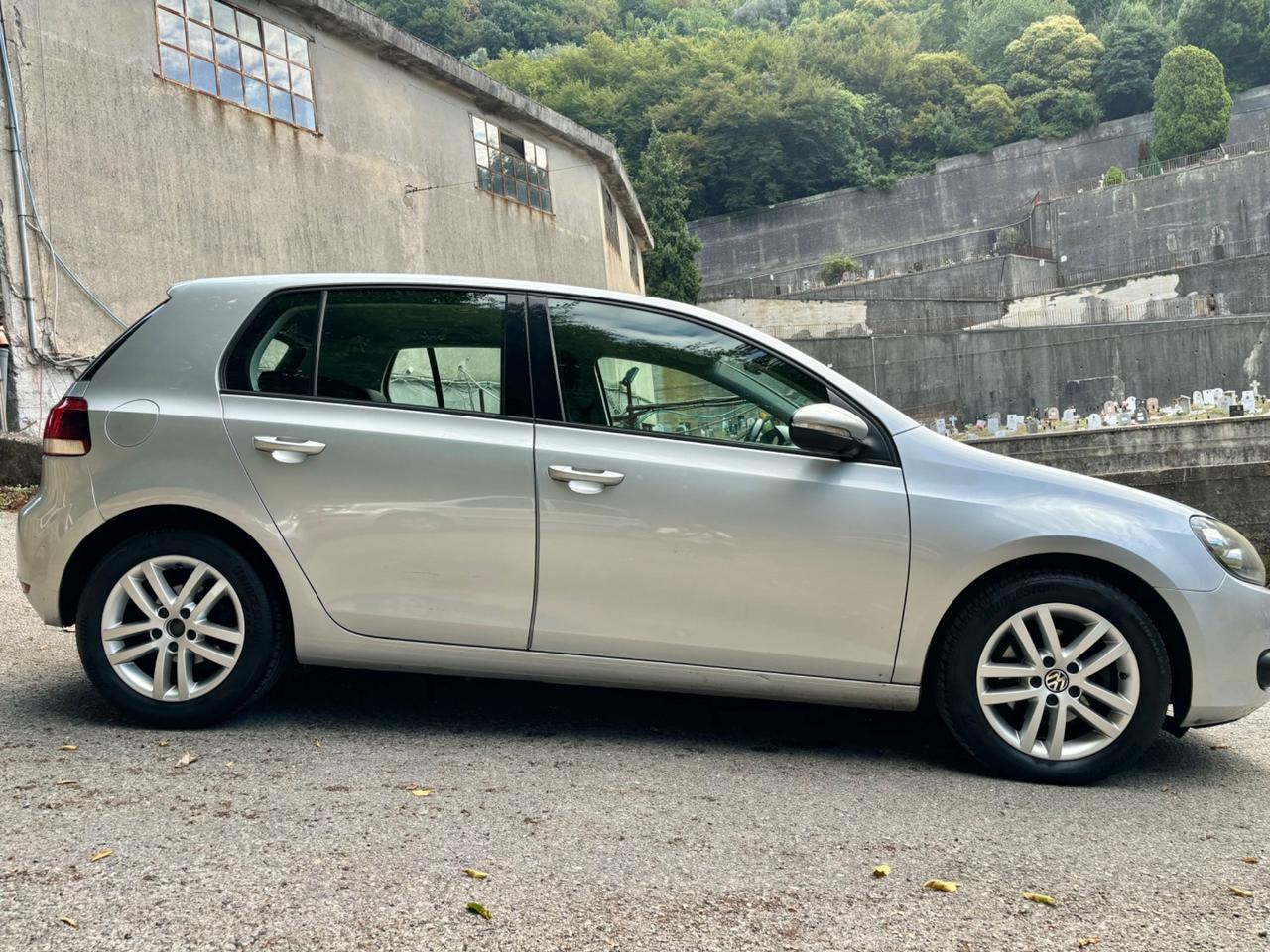Volkswagen Golf 1.6 TDI DPF 5p. Highline