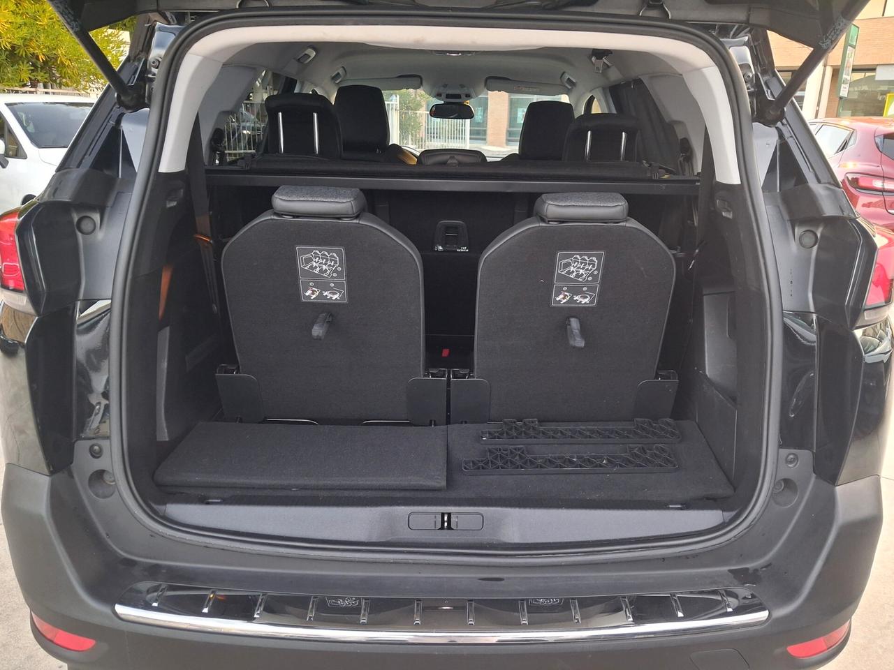 Peugeot 5008 BlueHDi 130 S&S Allure