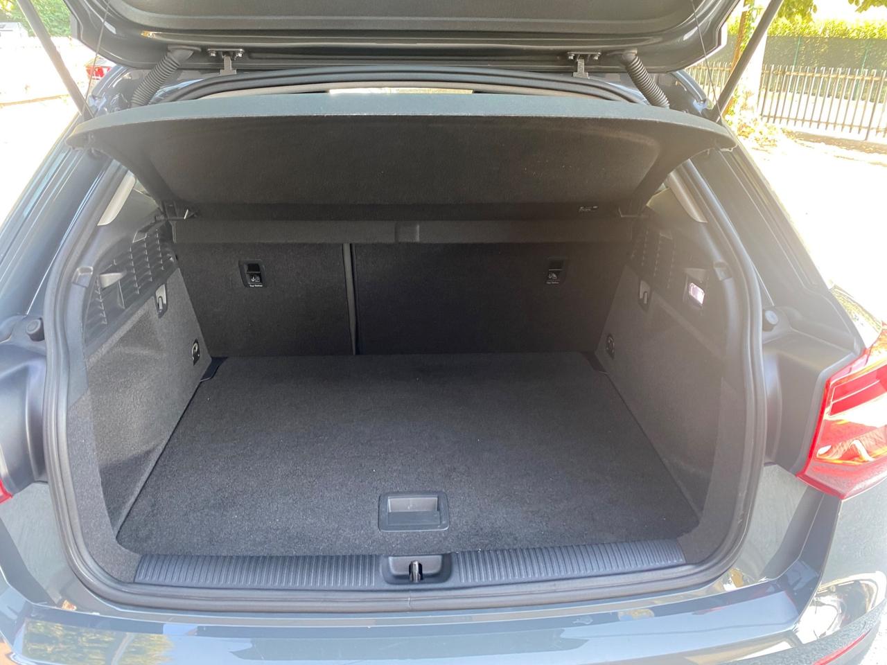 Audi Q2 1.6 TDI ADVANCED NEOPATENTATI!!!