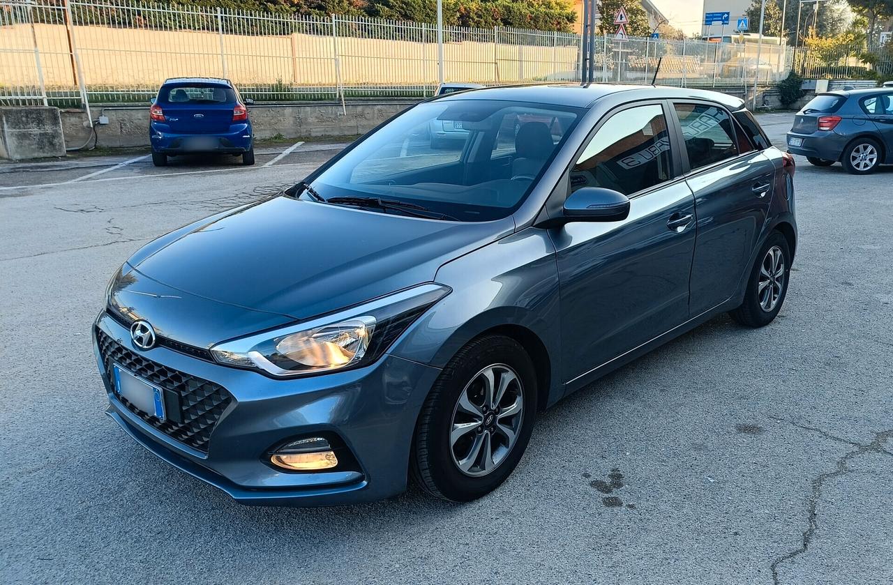 Hyundai i20 1.2 5 porte Econext Connectline