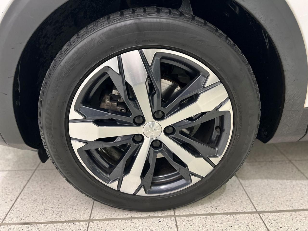 PEUGEOT 3008 II 2016 1.2 puretech Allure s&s 130cv - CINGHIA FATTA!