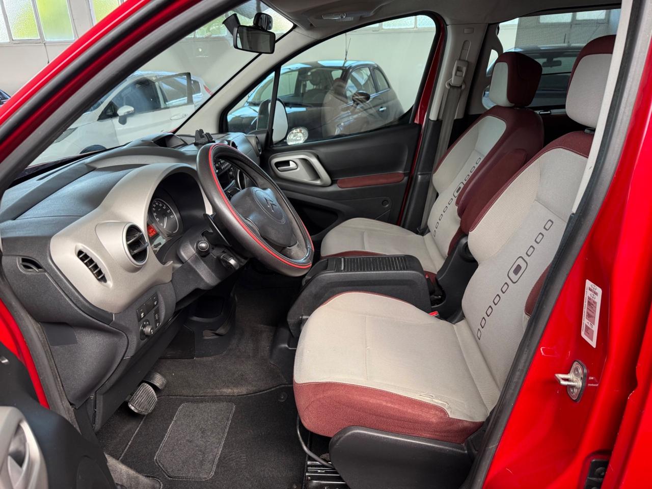Citroen Berlingo 1.6 e-HDi 90 FAP airdream CMP6 XTR Theatre