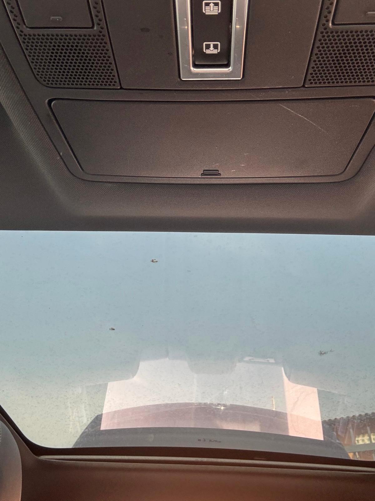 Jaguar E-Pace 2.0D I4 163 CV R-Dynamic SE