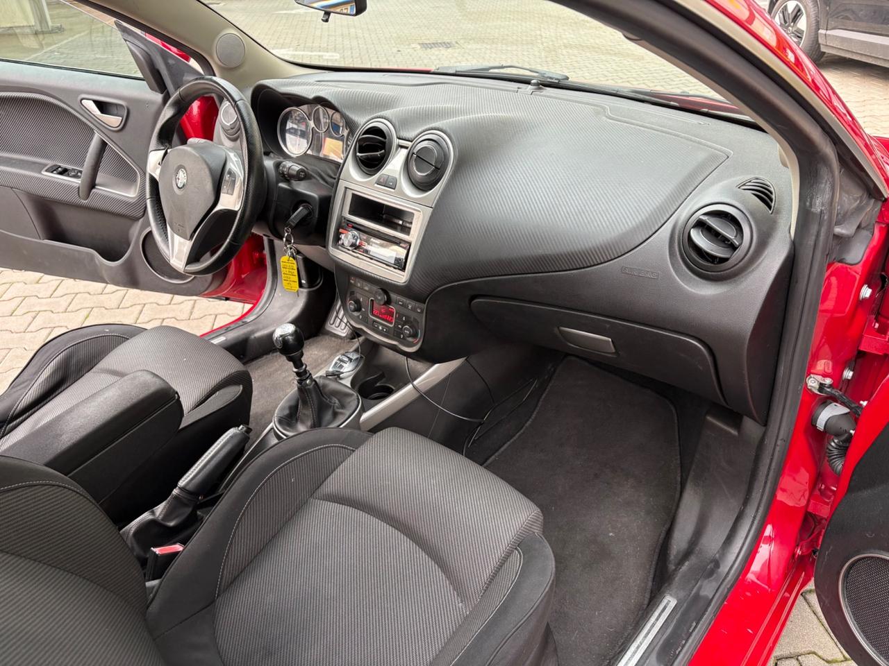 Alfa Romeo MiTo 1.4 105 CV M.air Distinctive Premium Pack