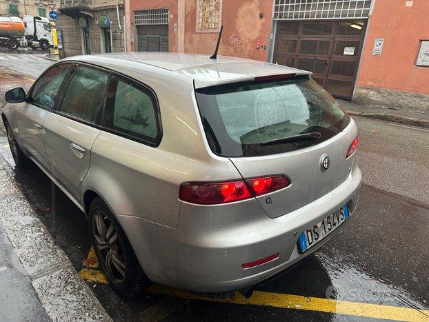 Alfa Romeo 159 1.9 JTDm 150CV Sportwagon Progressi
