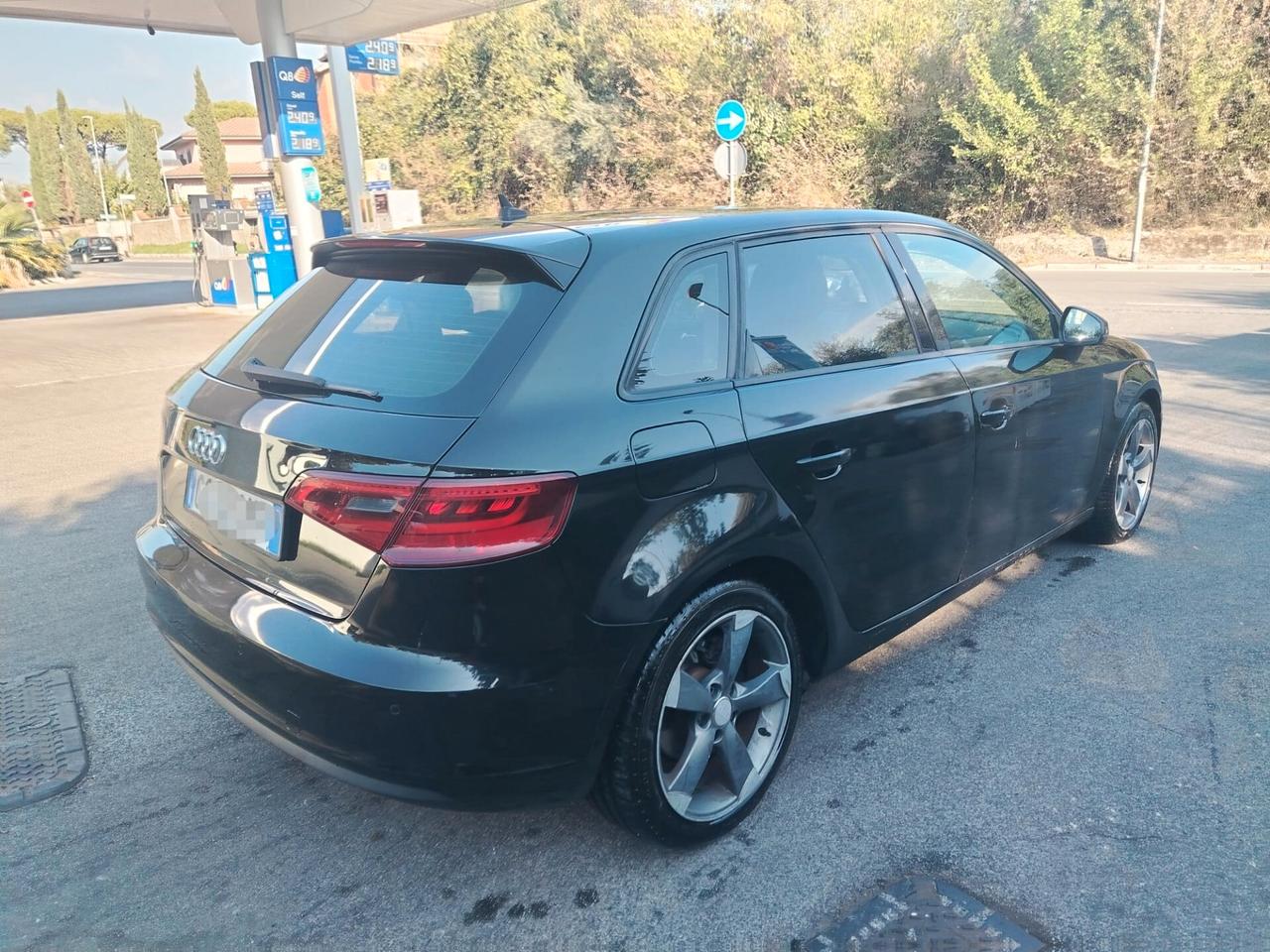 Audi A3 SPB 1.6 TDI clean diesel Ambition