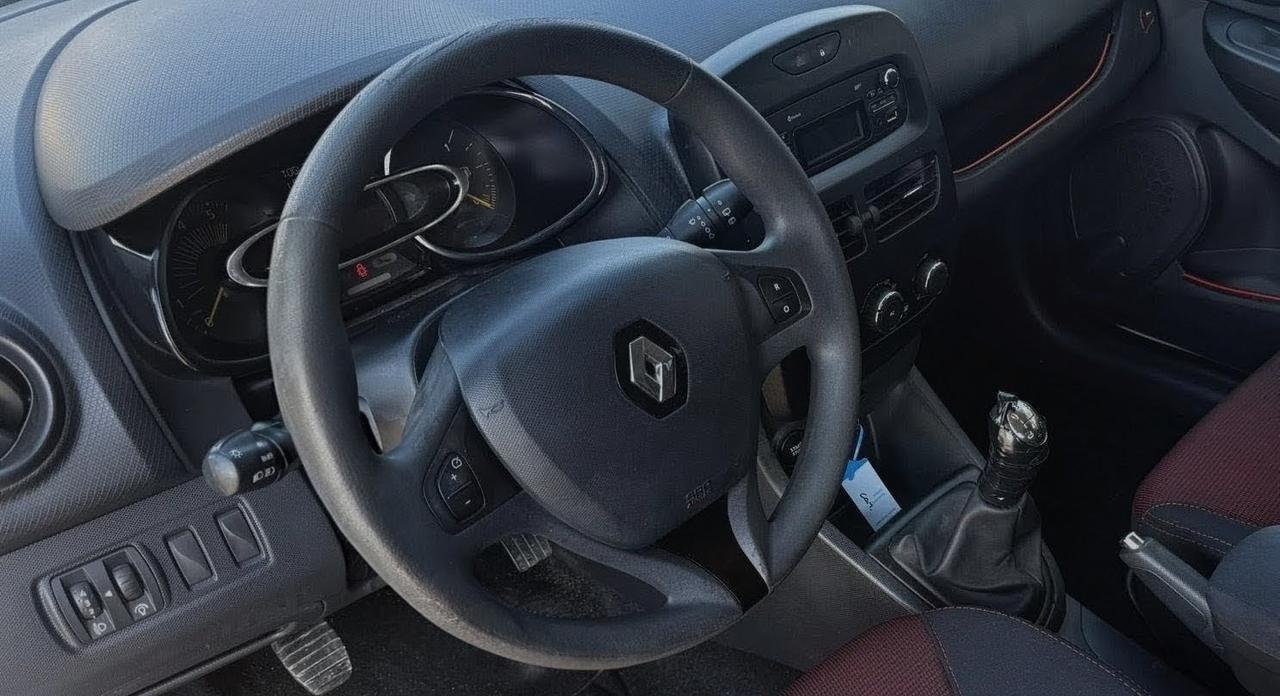 Renault Clio 1.5 dCi 8V 75CV 5 porte Costume National