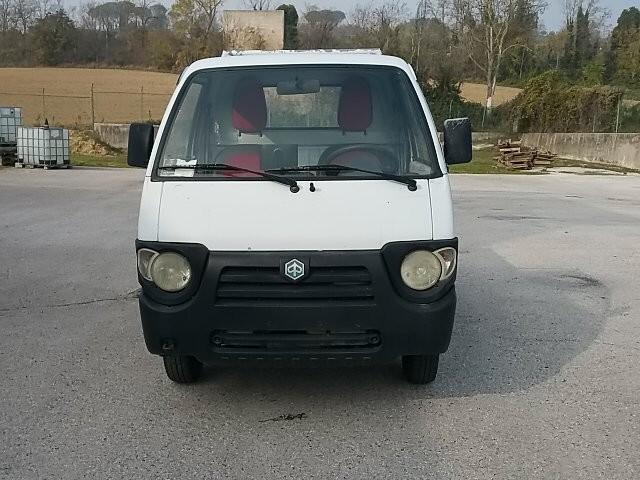 Piaggio Quargo 0.7 D