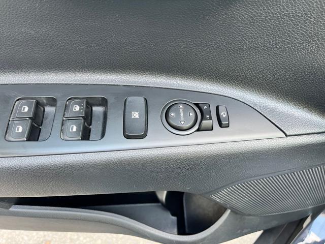 KIA Stonic 1.0 T-GDi 100 CV MHEV MT Style